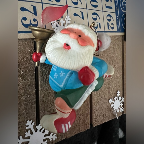 Vintage 1984 Hallmark Christmas Ornament.  Olympics marathon torch Santa. - Picture 4 of 8